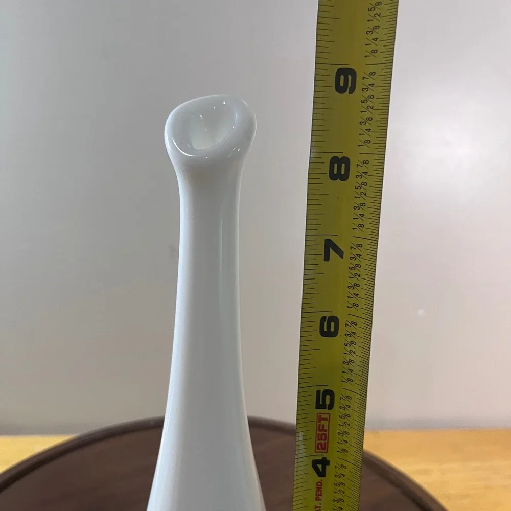 Vtg Fenton Milk Glass Hobnail Bud Vase Slender Neck 9 Inch Mid Century Modern